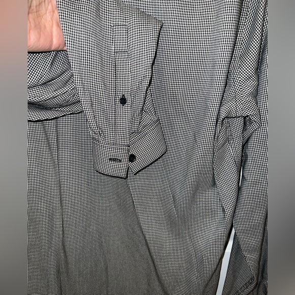 The Kooples Loose Fit Micro Houndstooth Shirt  Large NWT Collared Button front - Picture 9 of 11